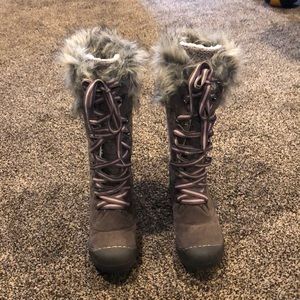 Winter boots